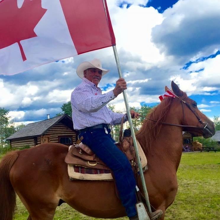 Flying U Ranch Seventy Mile House Bagian luar foto